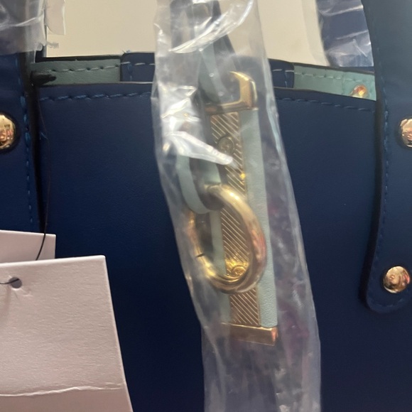 Just fab blue purse - Picture 4 of 4